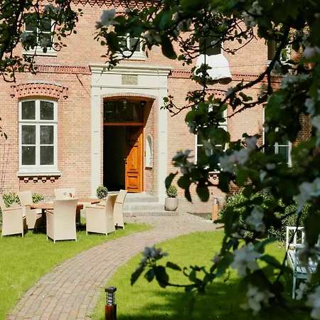 Your Dike Refuge In The Historic Gulfhof Apartmán *