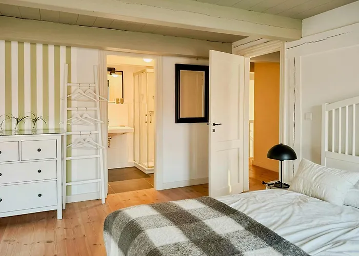 Your Dike Refuge In The Historic Gulfhof Apartmán *