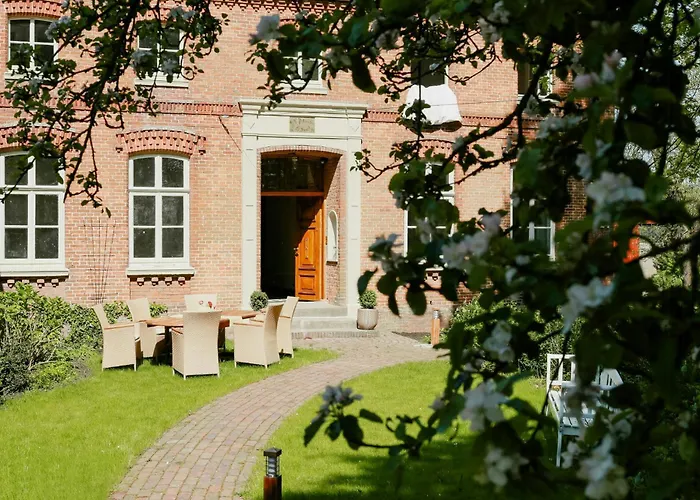 Your Dike Refuge In The Historic Gulfhof Apartmán *